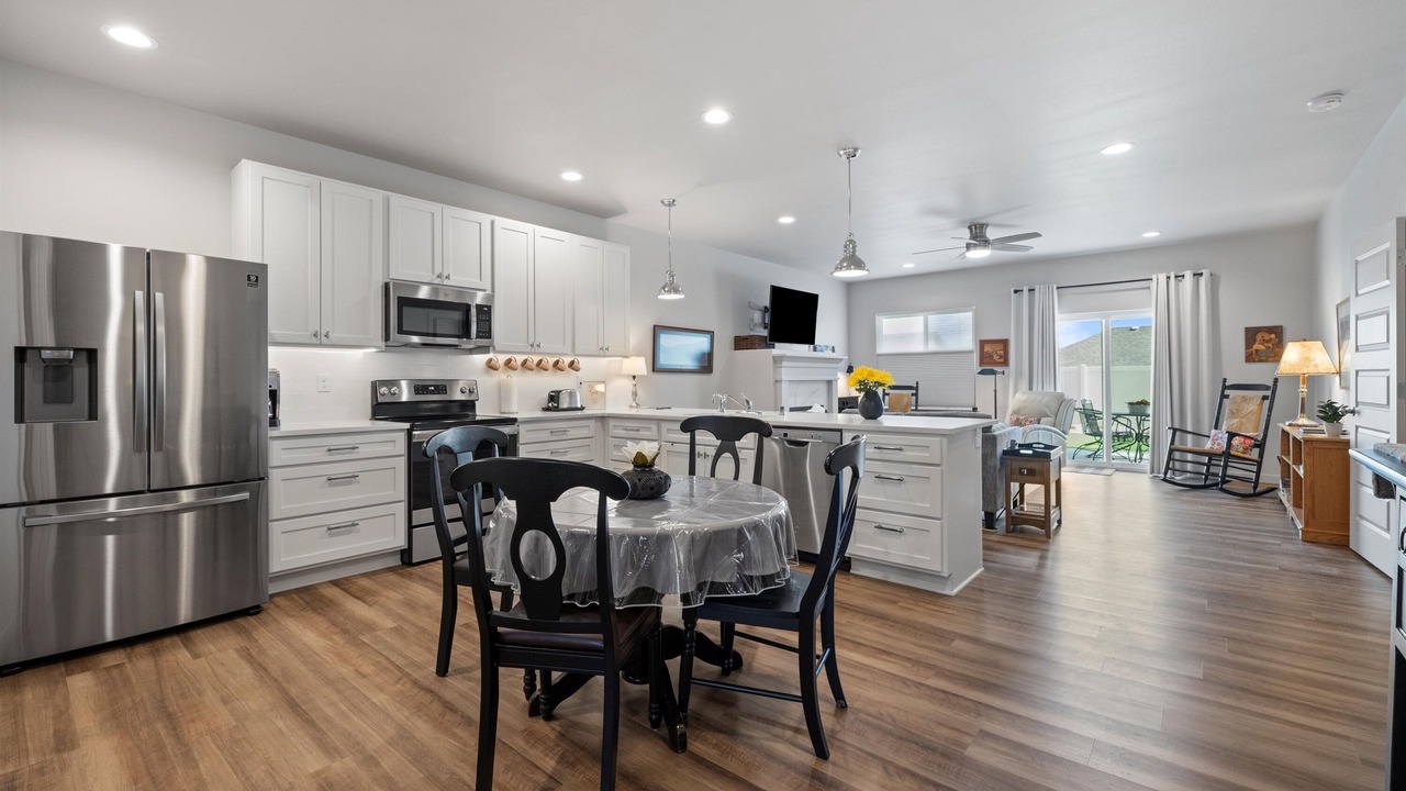 Photo of Kitchen in Benton City