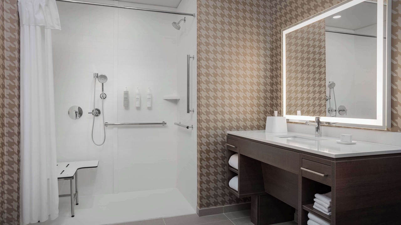 Photo of Bathroom in Bonanza