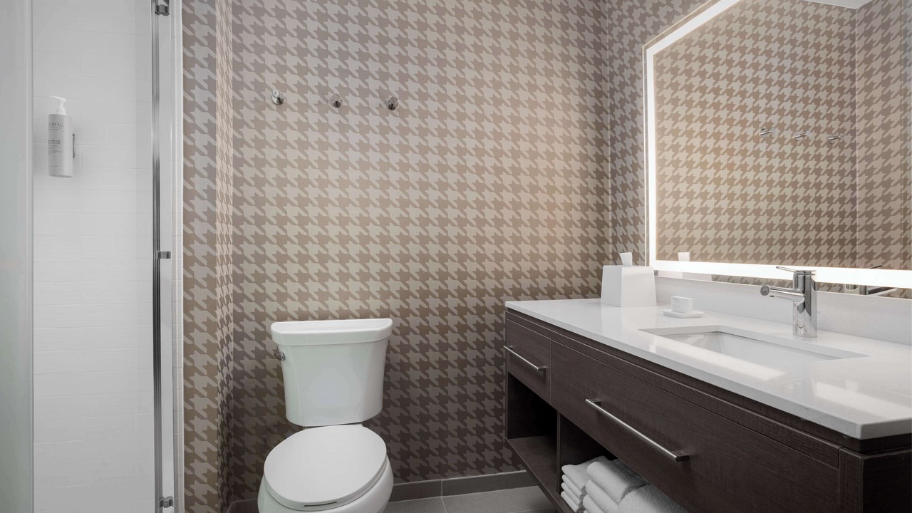 Photo of Bathroom in Bonanza