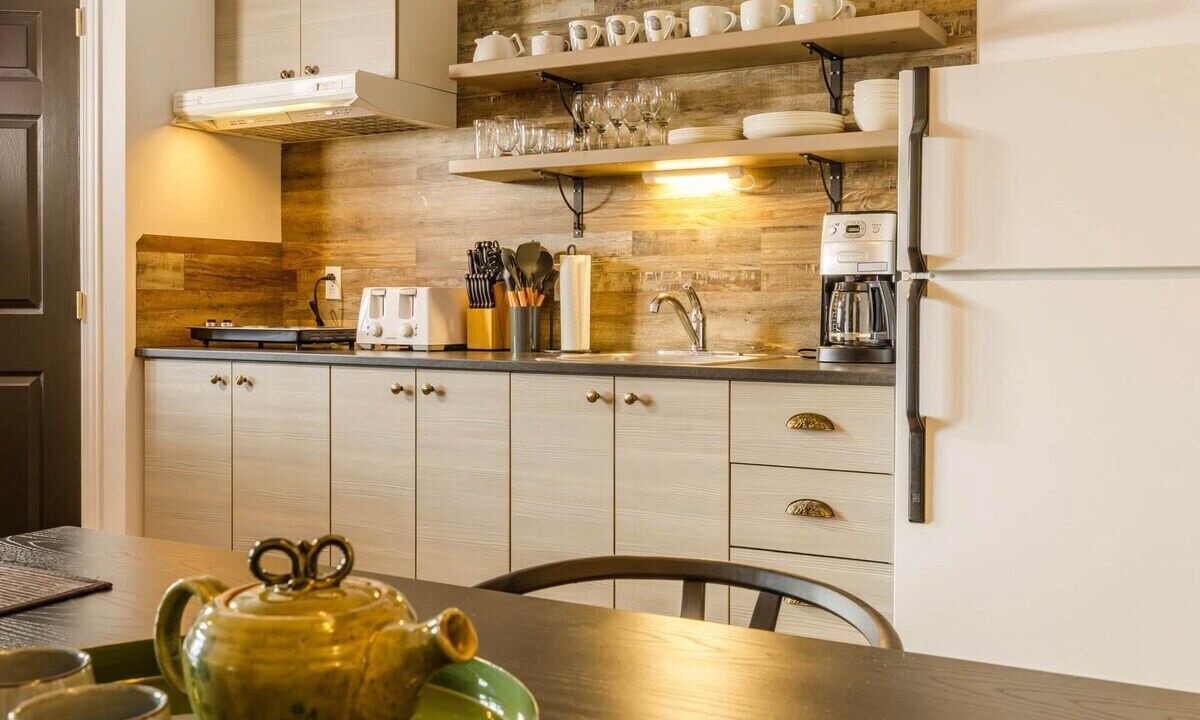 Photo of Kitchen in Petite-Riviere-Saint-Francois
