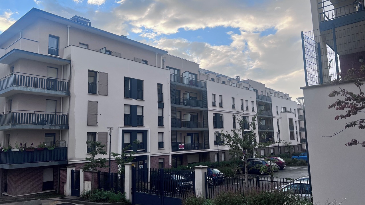 Photo of Outdoor in Vaux-le-Penil