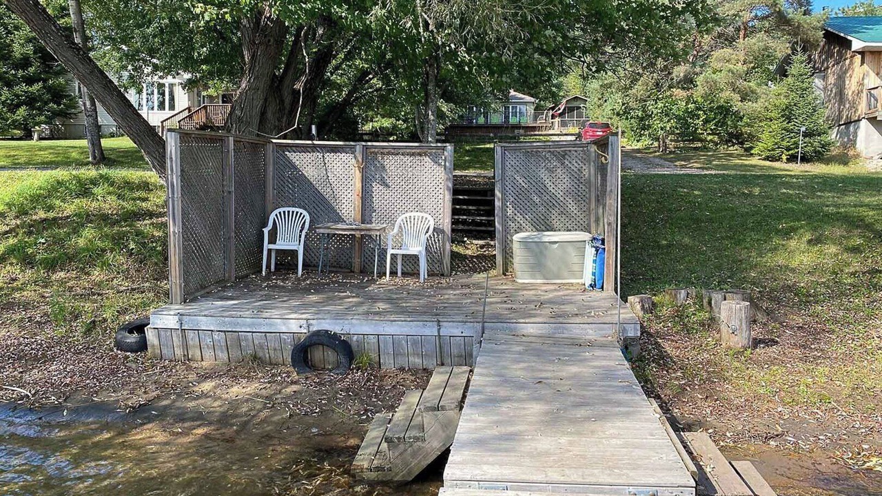 Photo of Outdoor in Dysart et al