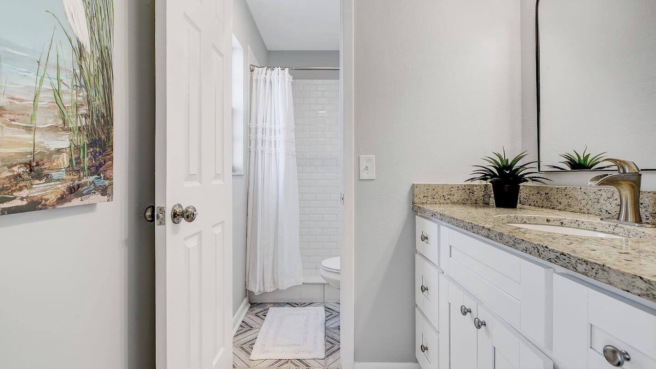 Photo of Others in Bloomingdale