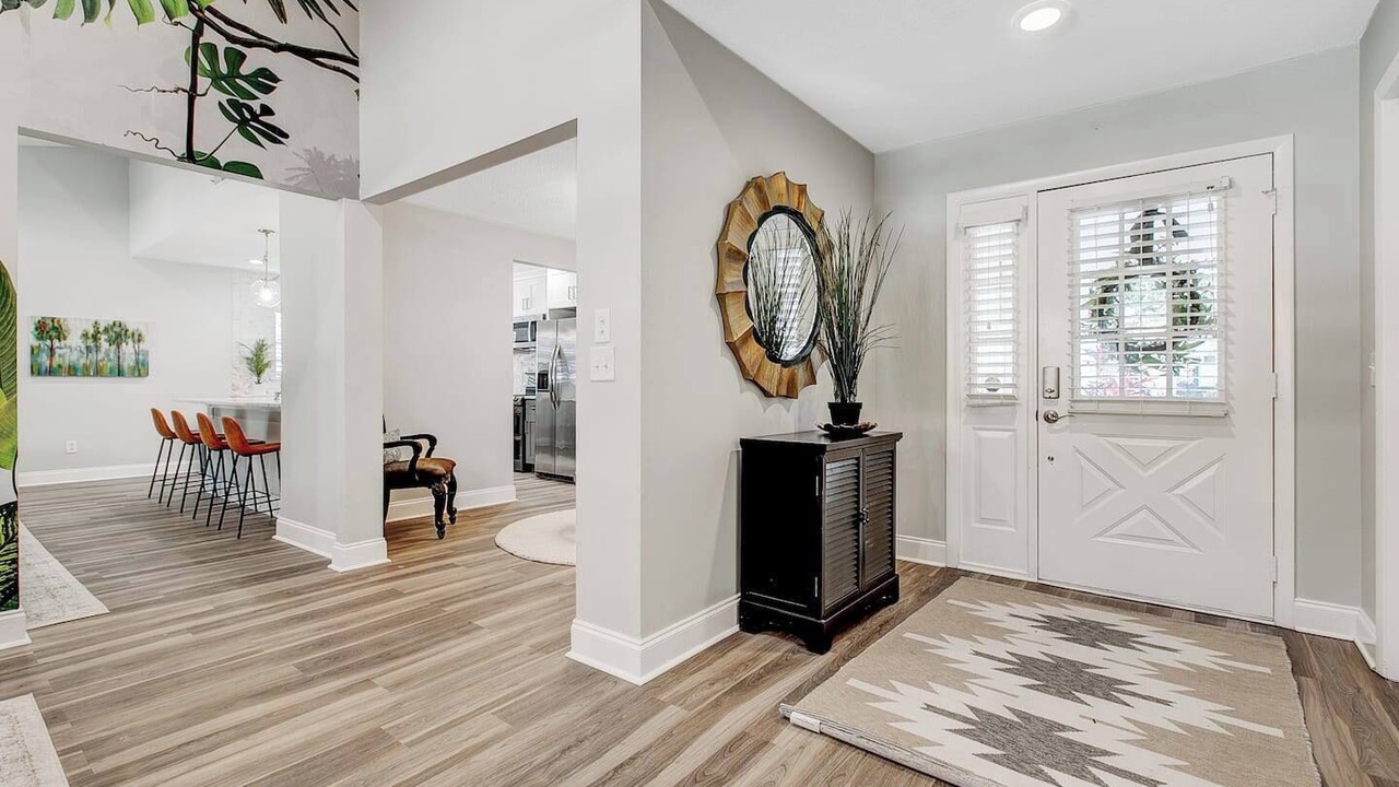 Photo of Others in Bloomingdale