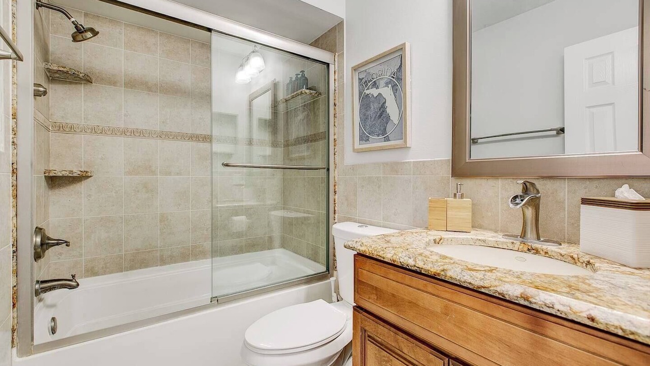 Photo of Others in Bloomingdale