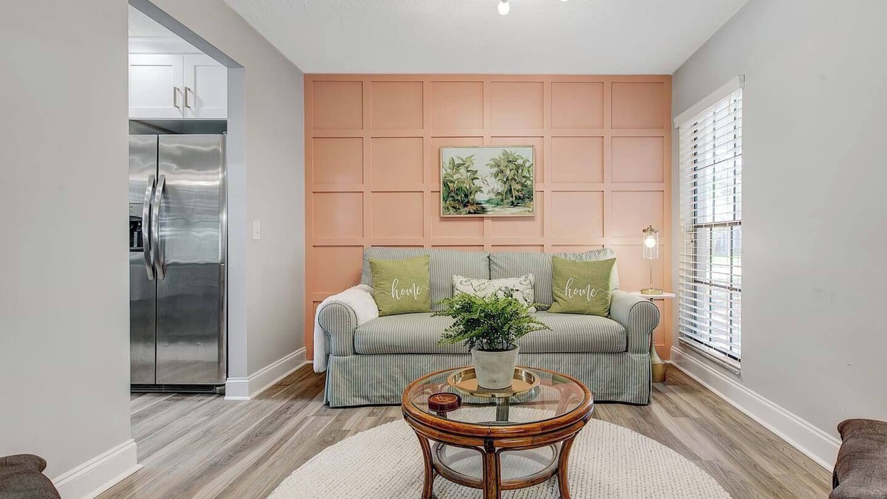 Photo of Others in Bloomingdale