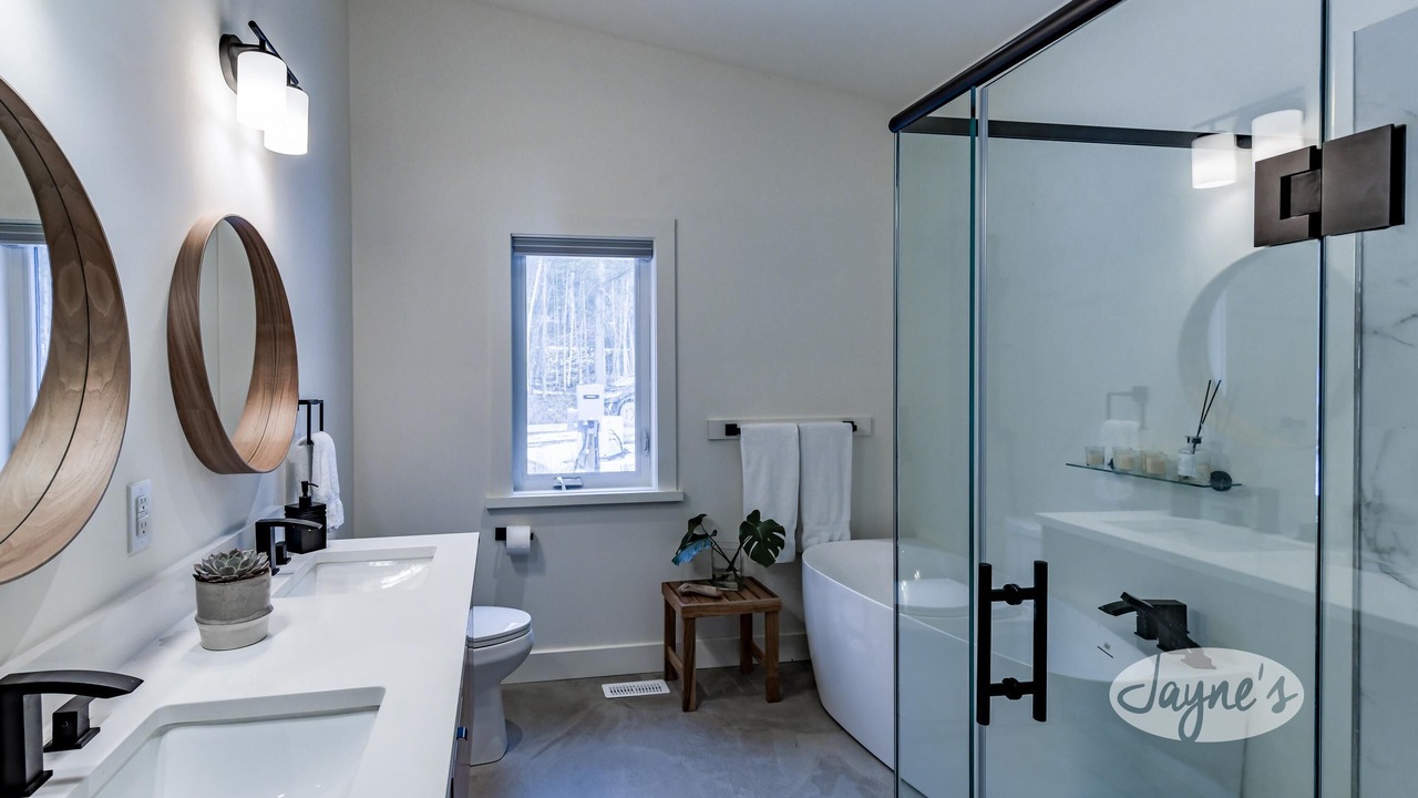 Photo of Bathroom in Seguin