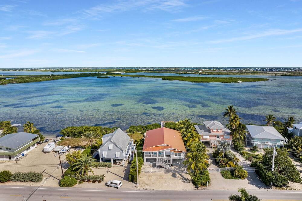 Photo of Outdoor in Breezeswept Beach Estates
