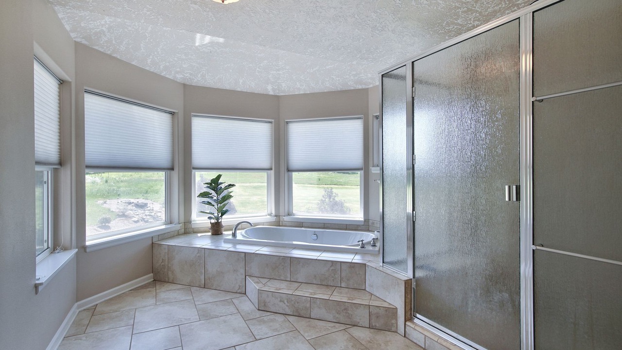 Photo of Others in Salem