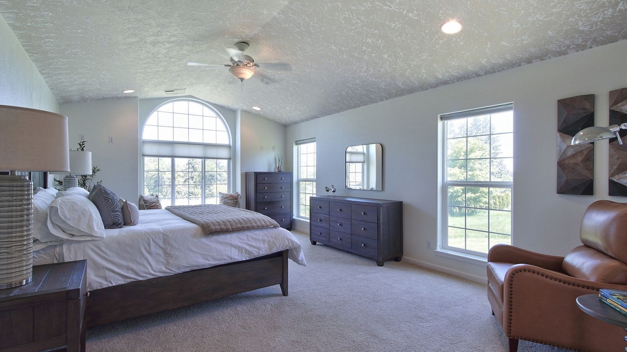 Photo of Others in Salem