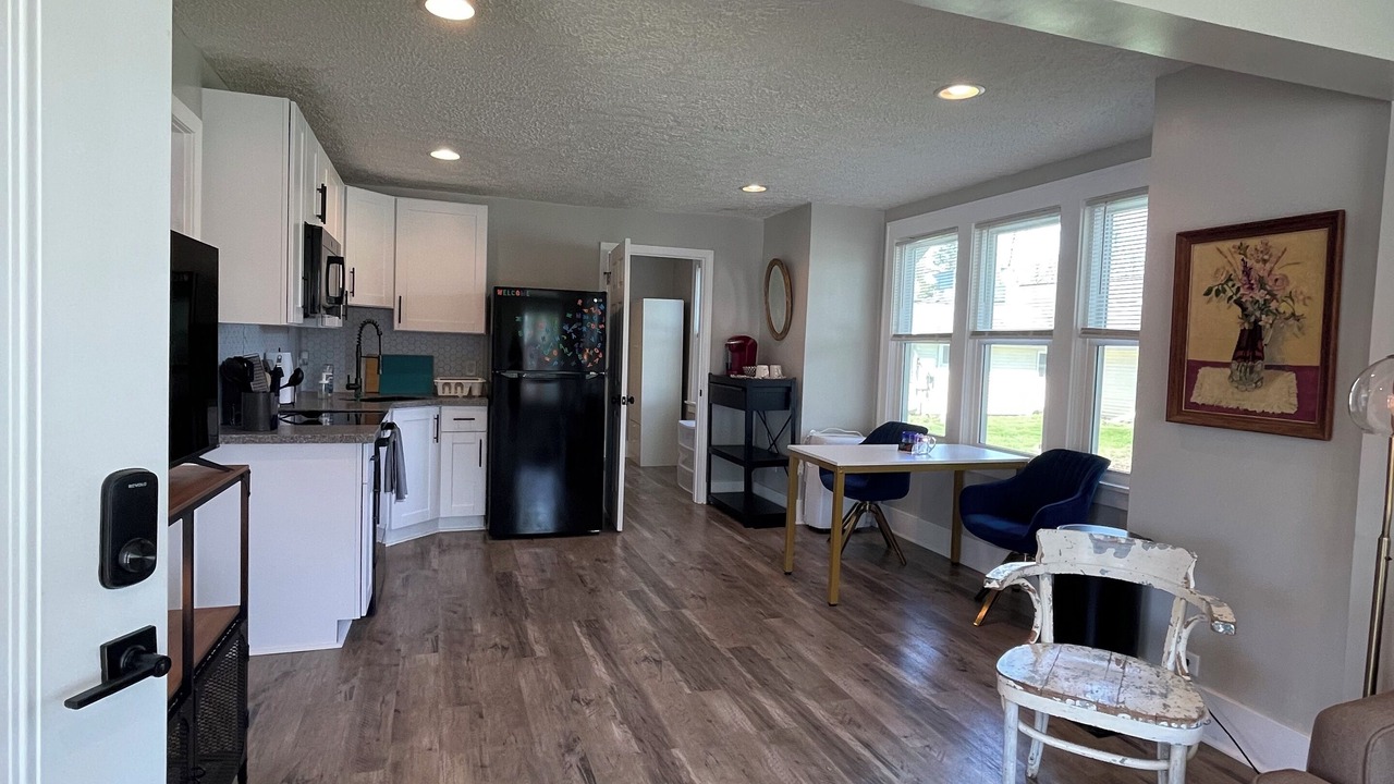 Photo of Livingroom in Lakeville