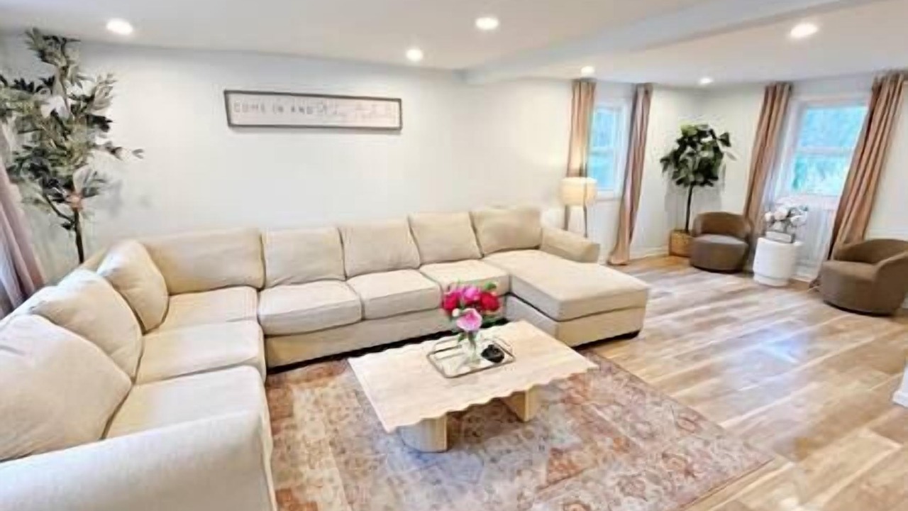 Photo of Livingroom in South Plainfield