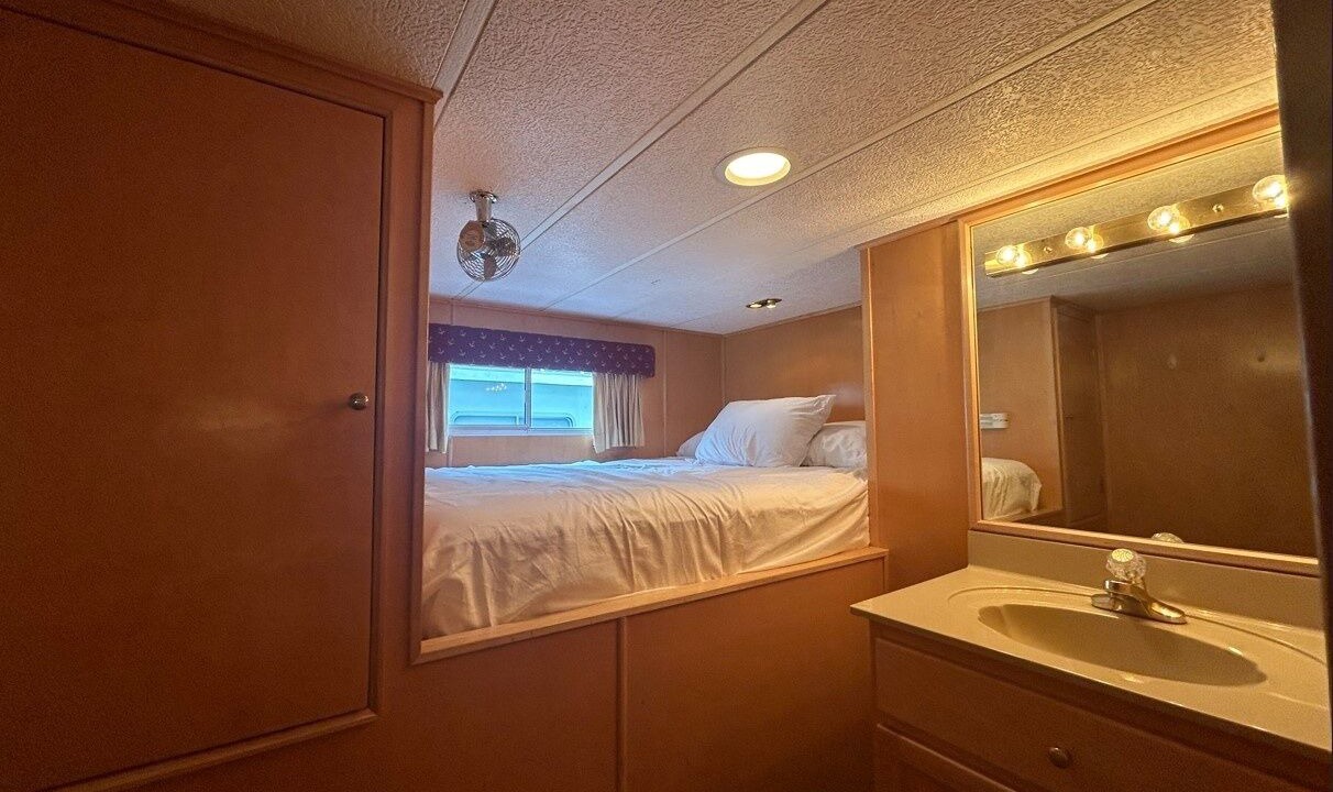 Photo of Bathroom in Allons