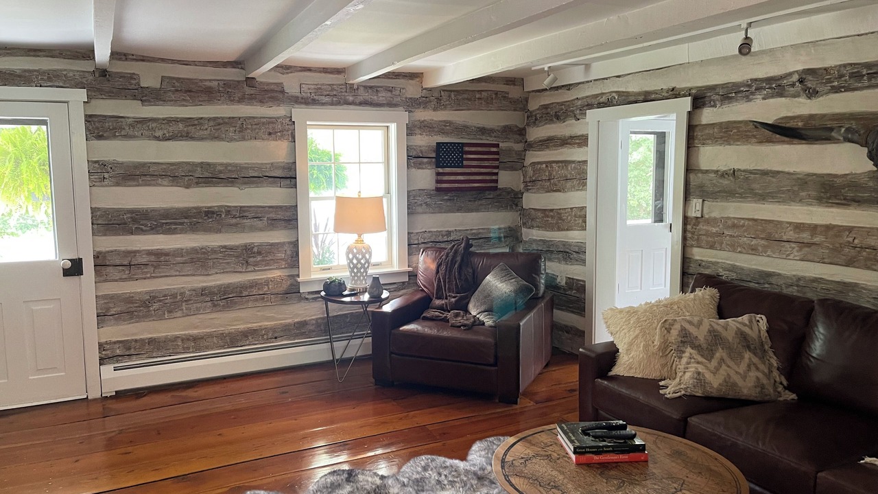 Photo of Livingroom in Loysville