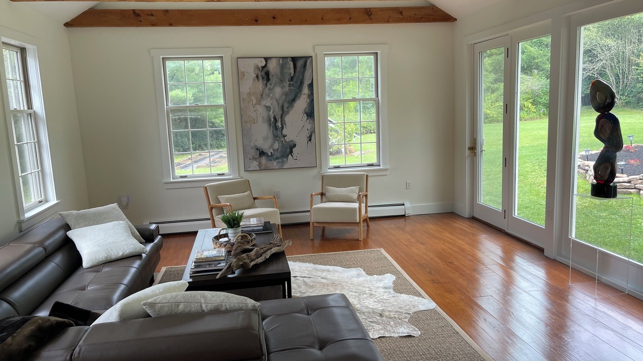 Photo of Livingroom in Loysville