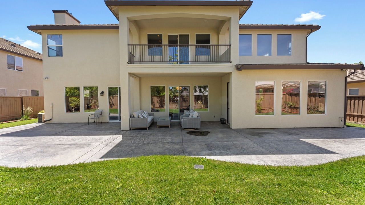 Photo of Outdoor in Westlake