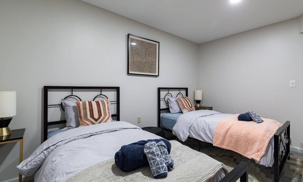 Photo of Others in Hurley