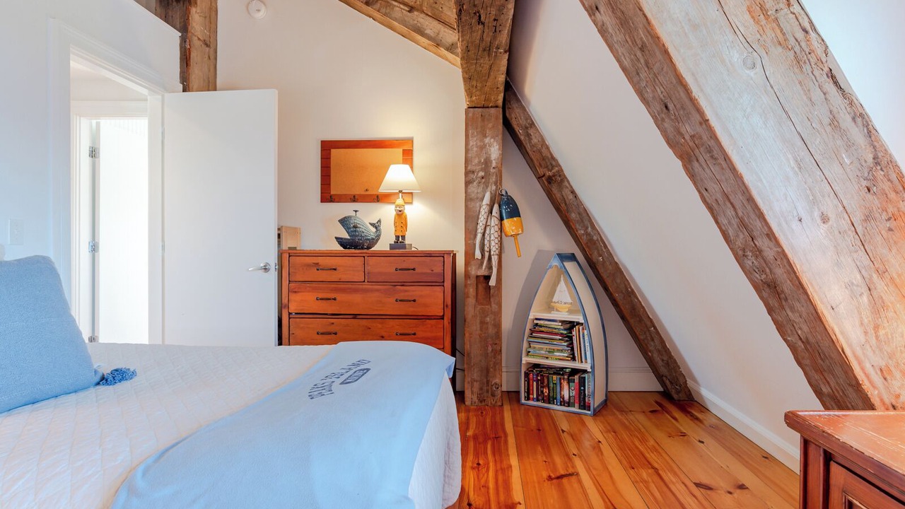 Photo of Others in Peaks Island