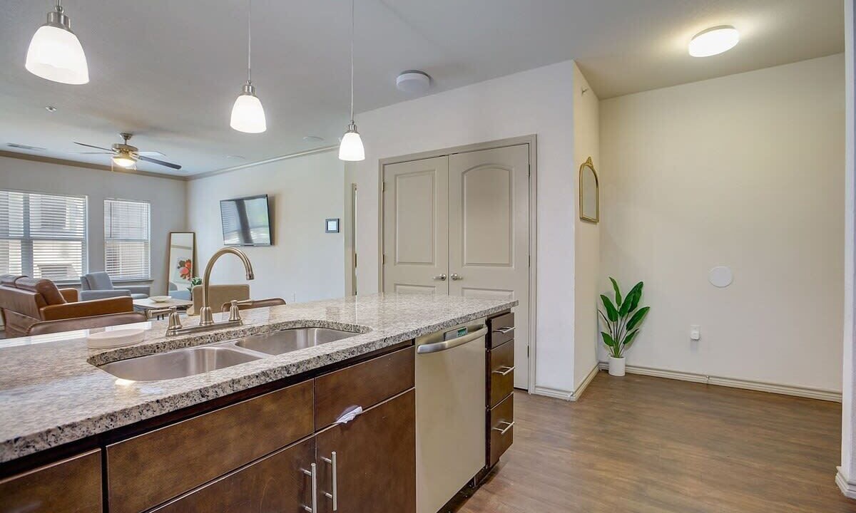 Photo of Kitchen in West Campus