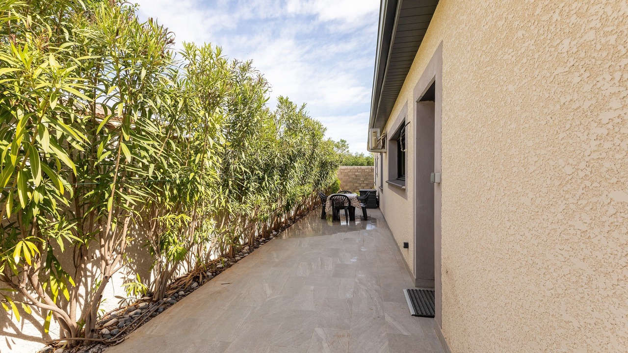 Photo of Outdoor in Nezignan-L'Eveque