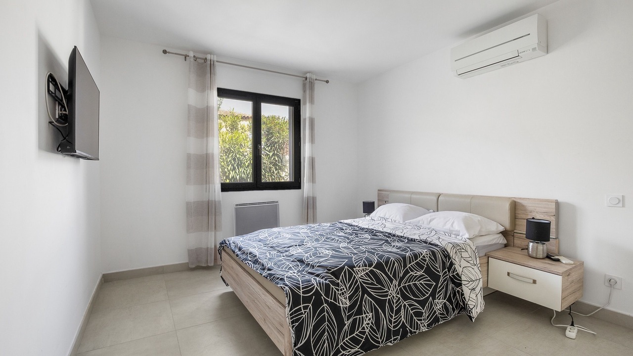 Photo of Others in Nezignan-L'Eveque