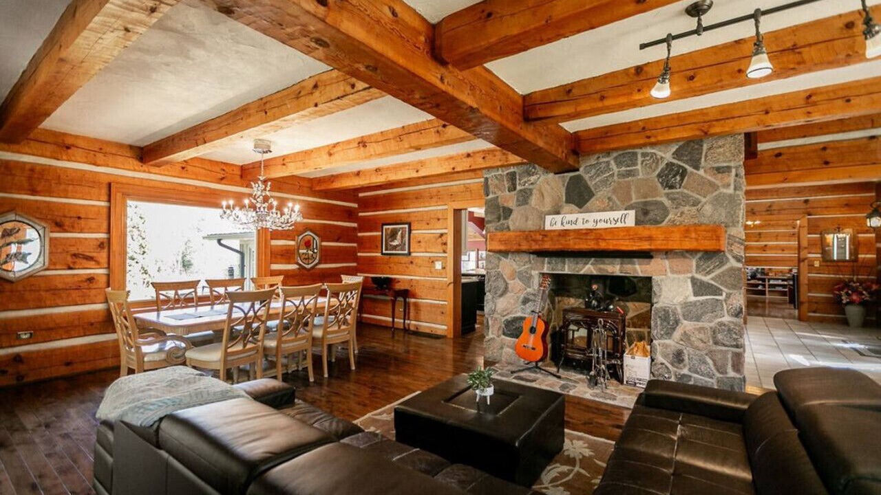Photo of Livingroom in Uxbridge