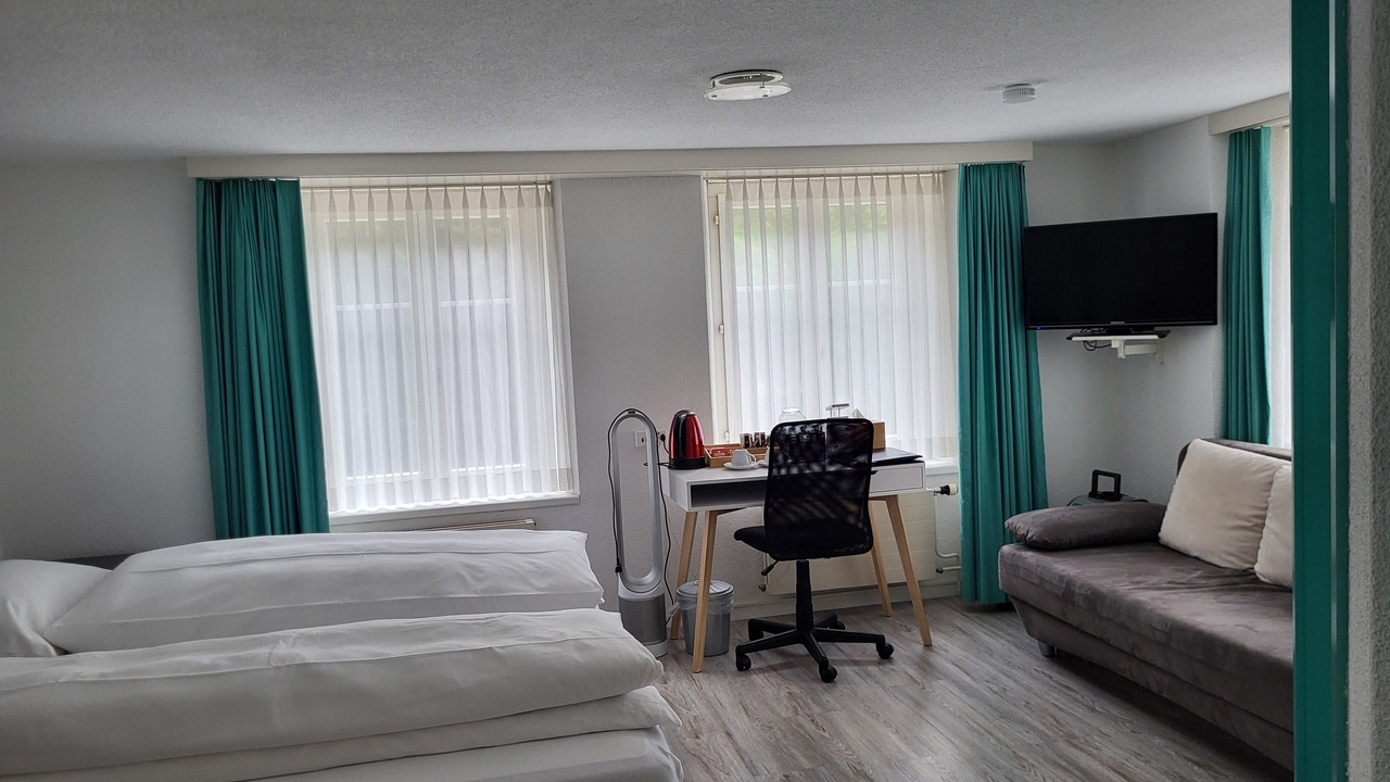 Photo of Bedroom in Glarus