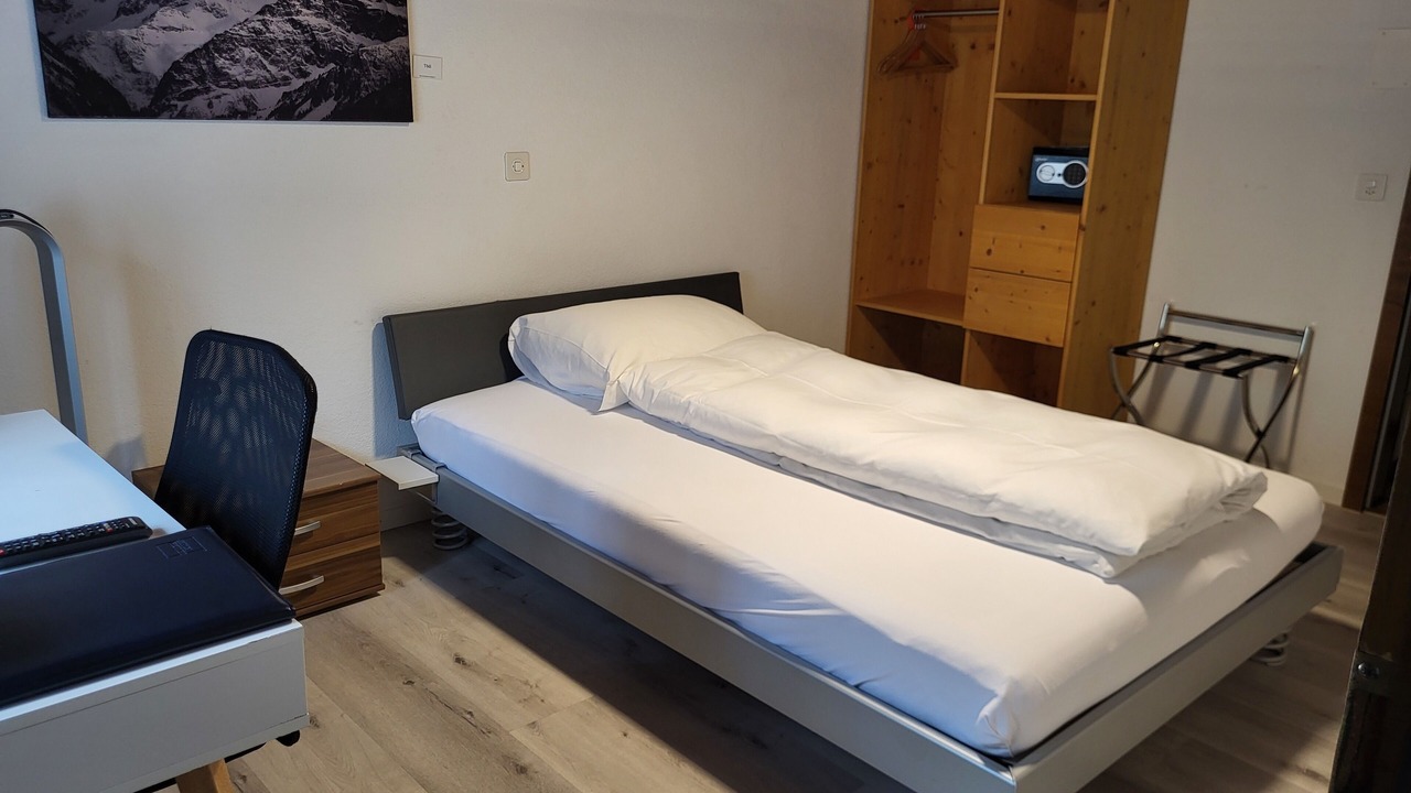 Photo of Bedroom in Glarus