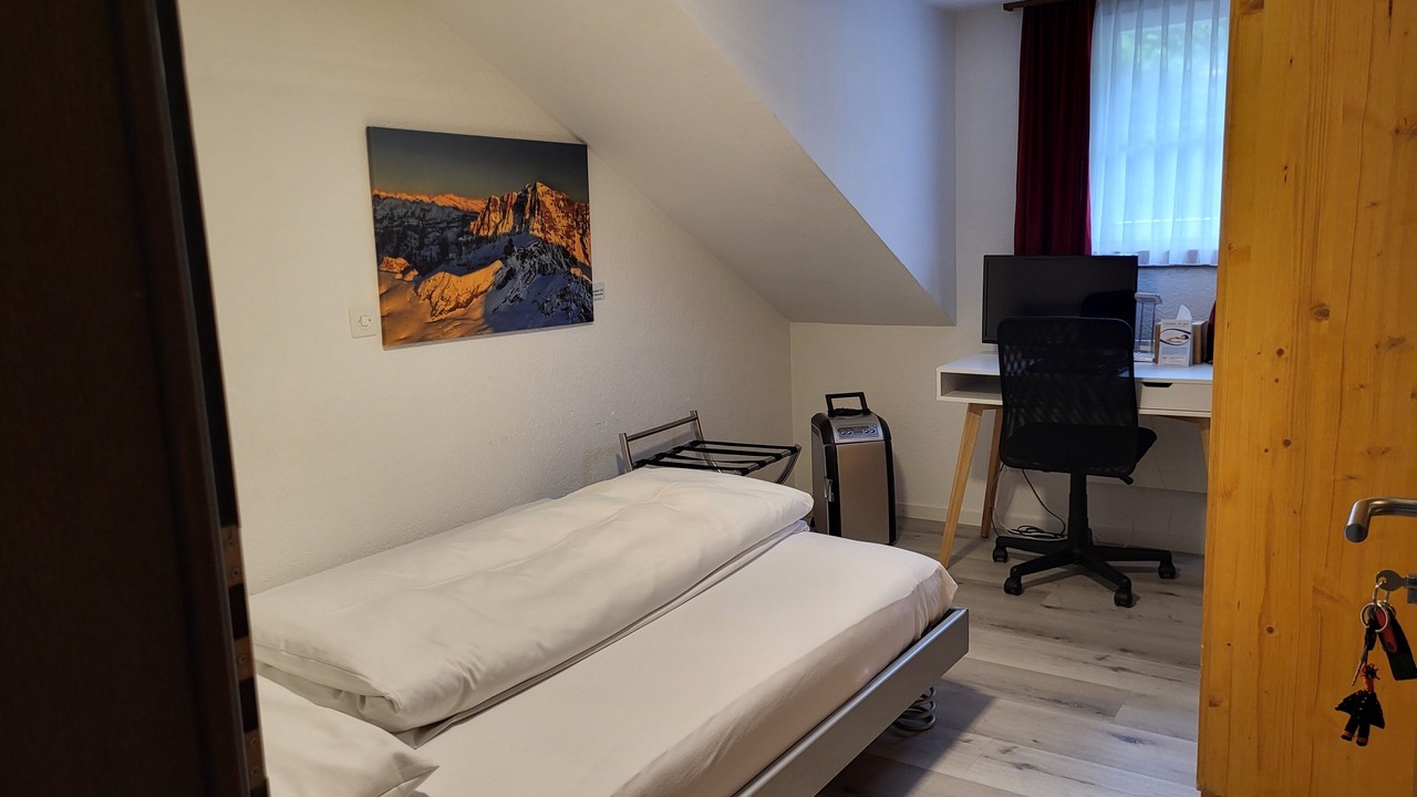 Photo of Bedroom in Glarus