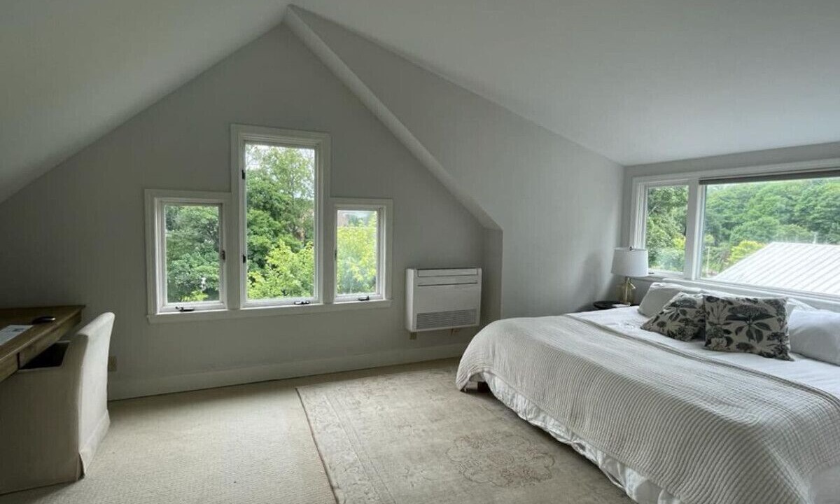 Photo of Others in Shelburne