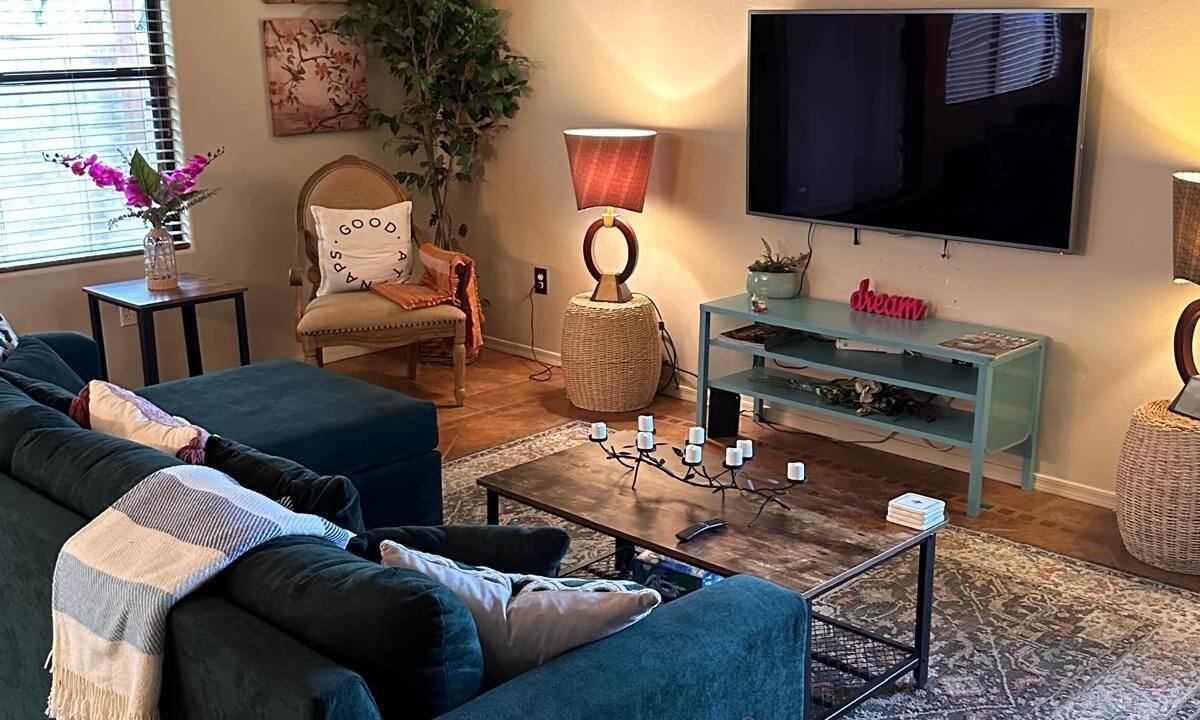 Photo of Livingroom in Limberlost