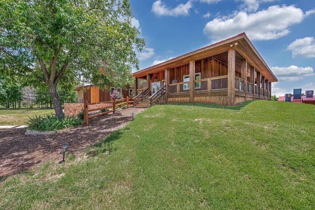 Photo of Outdoor in Waco