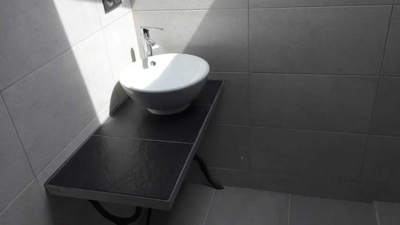 Photo of Bathroom in Jaunay-Clan