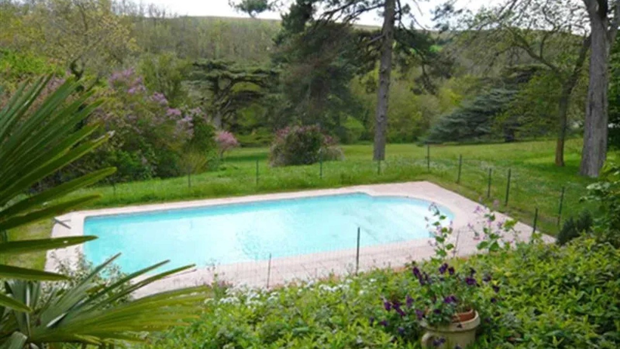Photo of Outdoor in Gibel