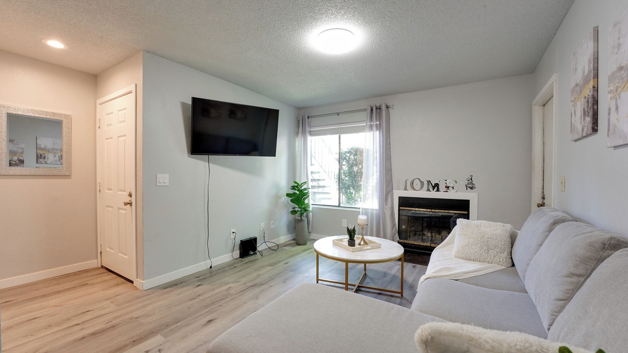 Photo of Livingroom in North Highlands