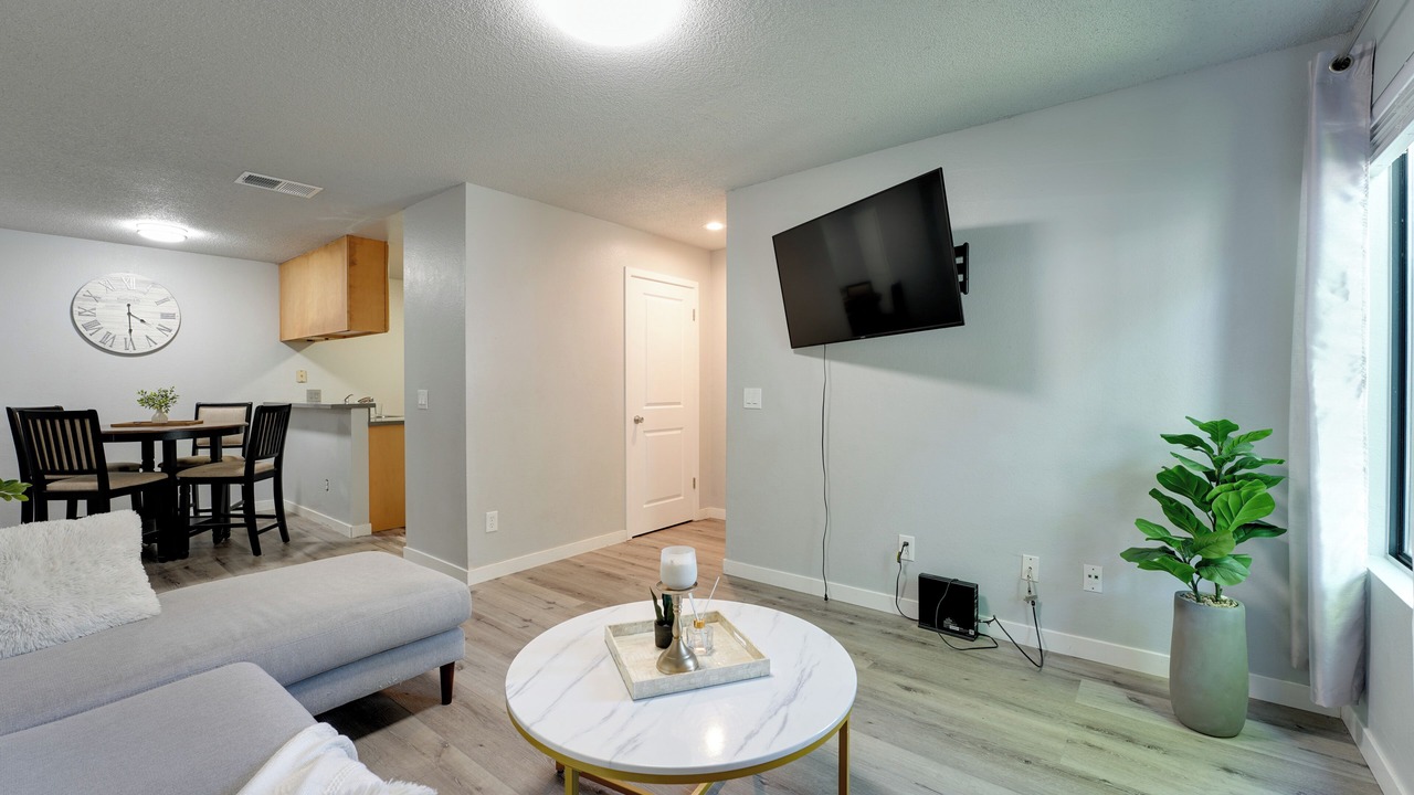 Photo of Livingroom in North Highlands