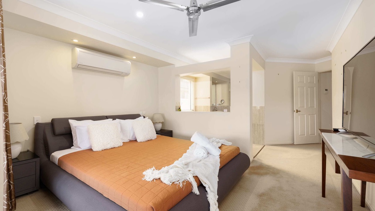 Photo of Others in Biggera Waters