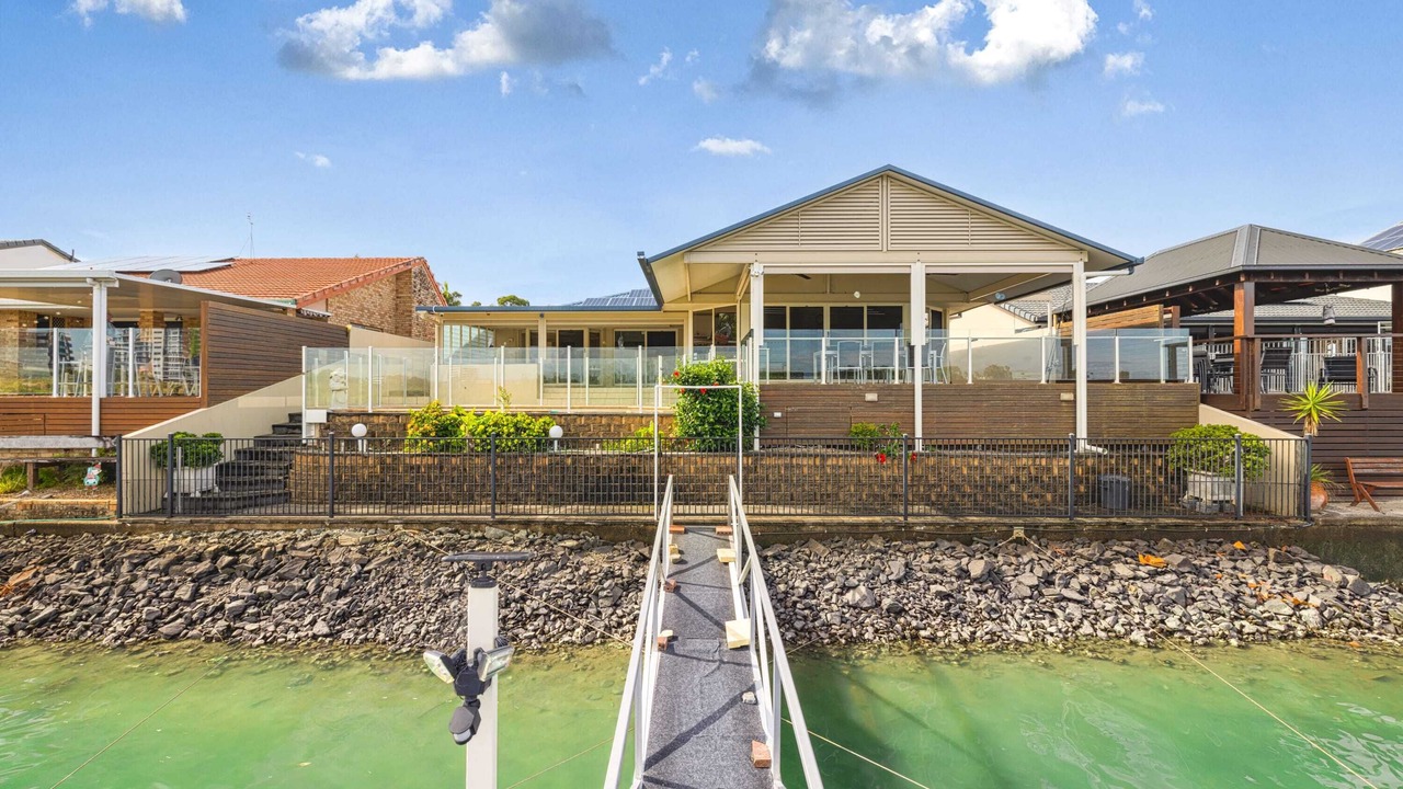 Photo of Others in Biggera Waters