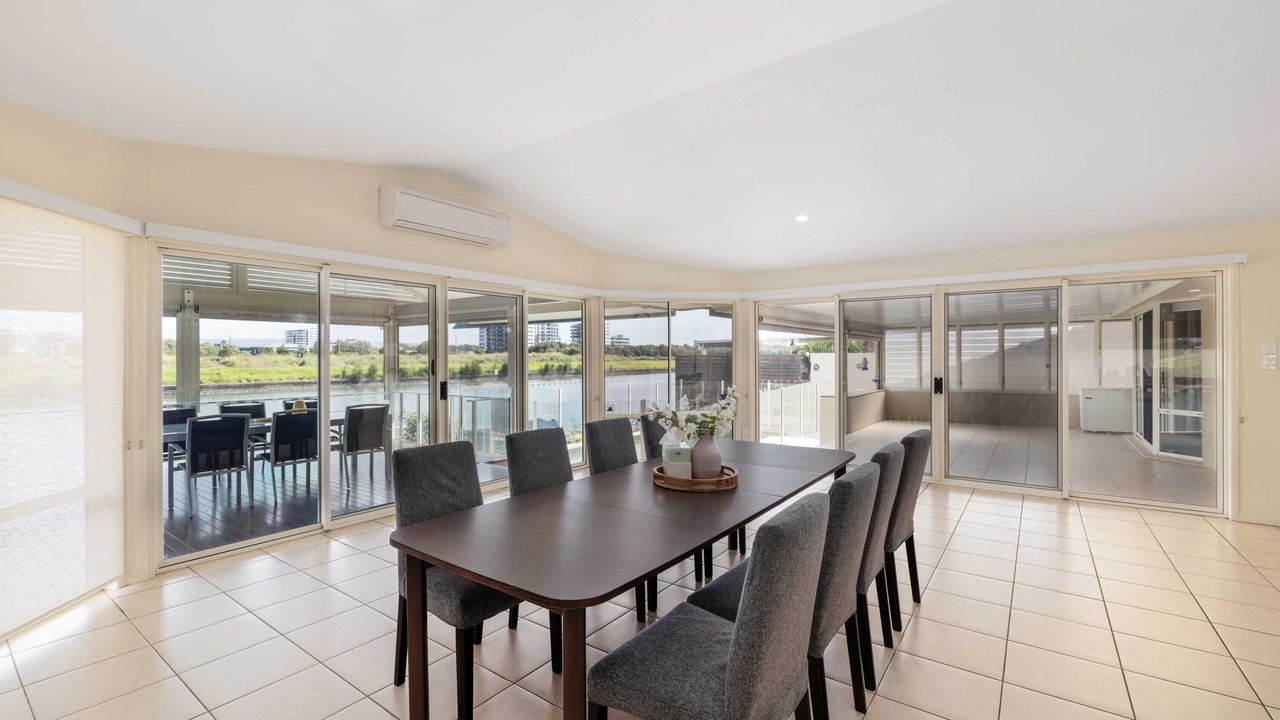 Photo of Others in Biggera Waters