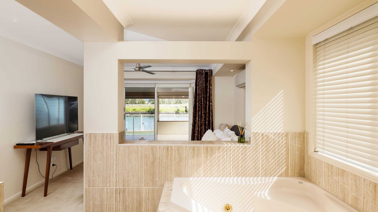 Photo of Bathroom in Biggera Waters