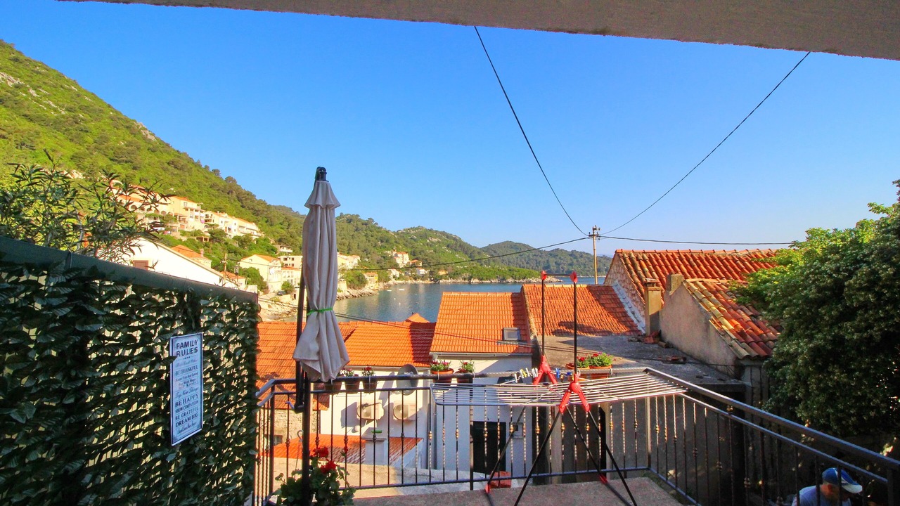 Photo of Others in Sobra