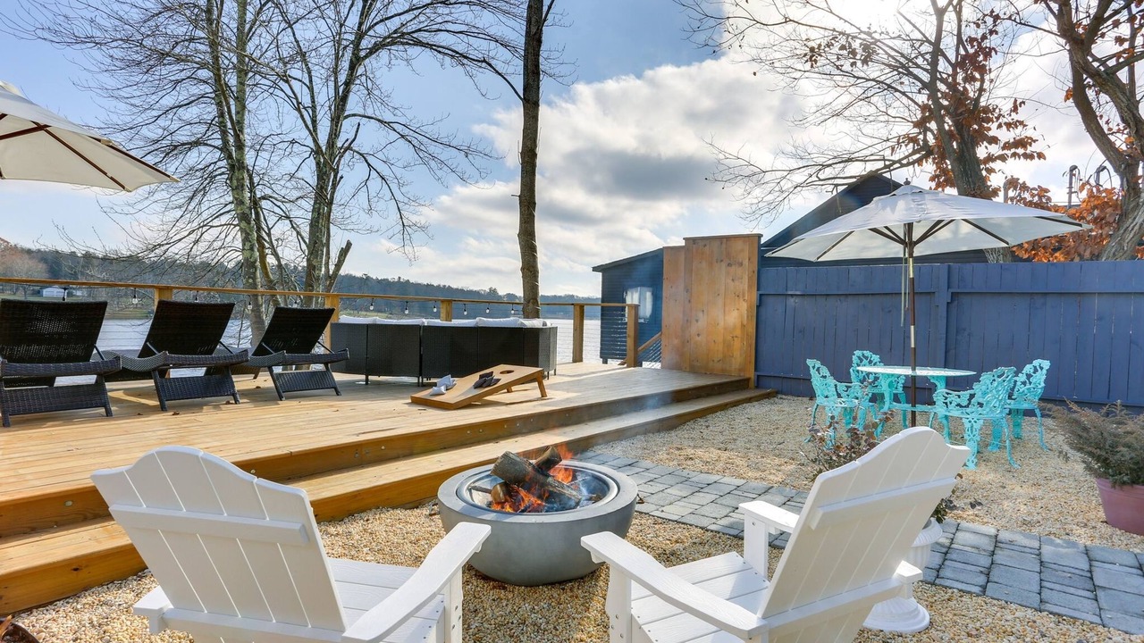 Photo of Others in Lake Huntington