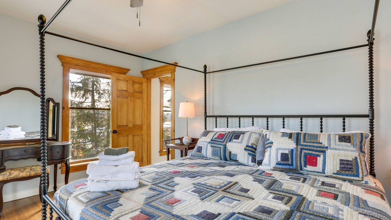 Photo of Others in Lake Huntington