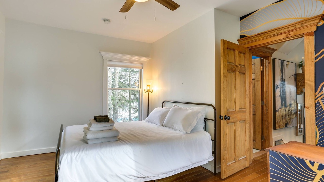 Photo of Others in Lake Huntington