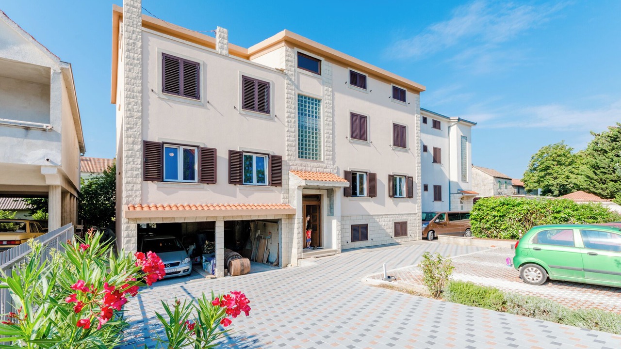 Photo of Patio Balcony in Kastel Gomilica