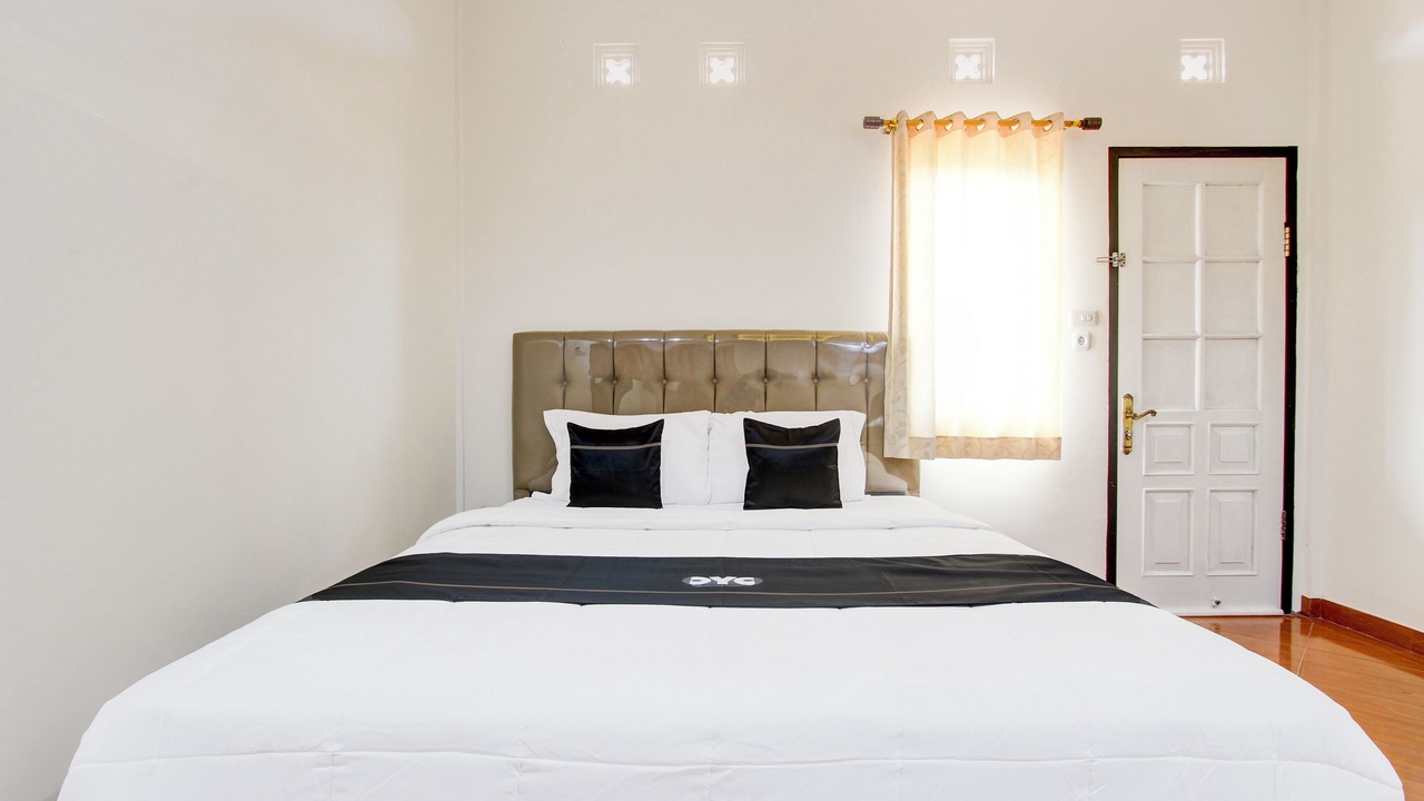 Photo of Bedroom in Pakem