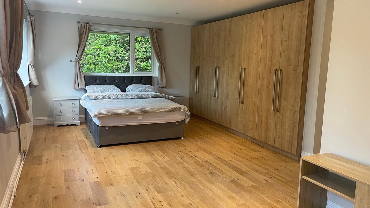 Photo of Others in Sunningdale