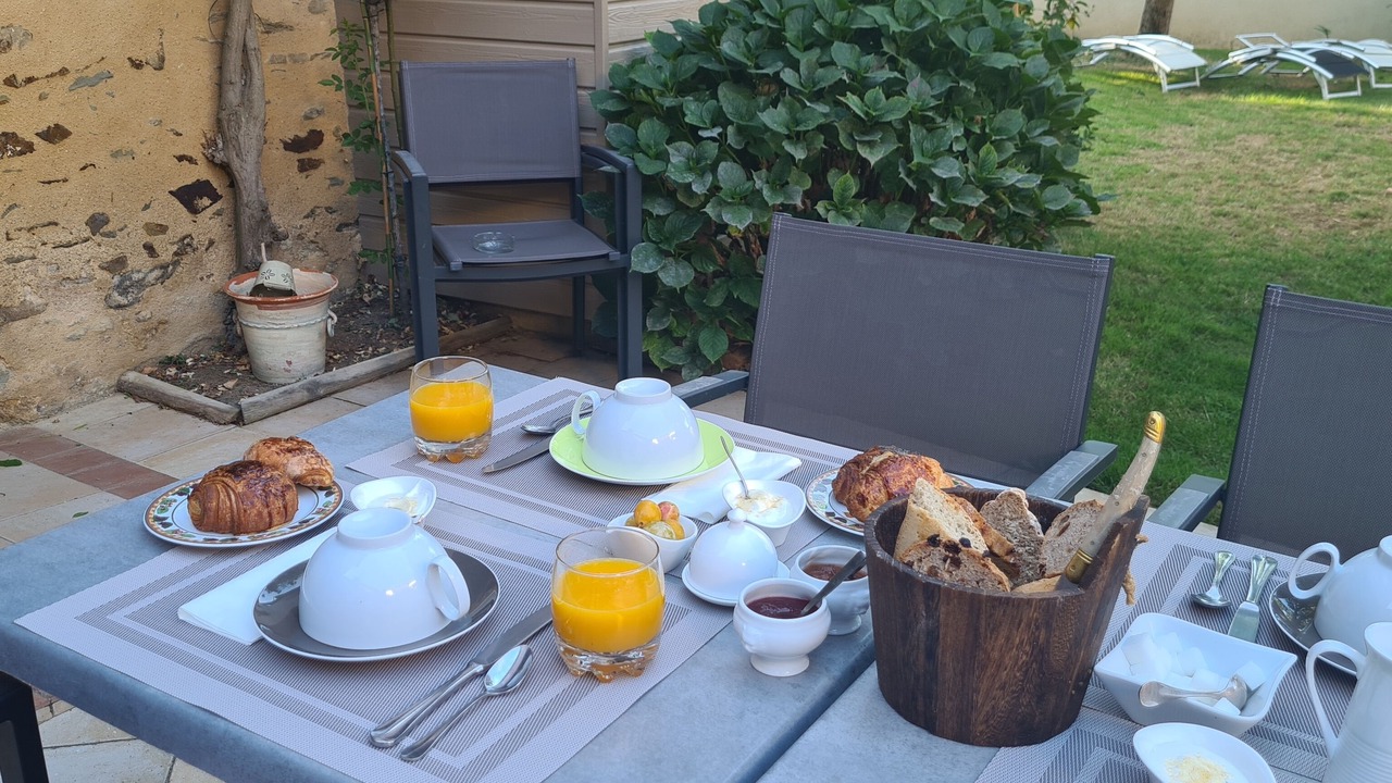 Photo of Others in Coudray