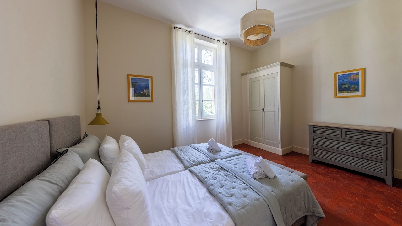 Photo of Others in Montfavet