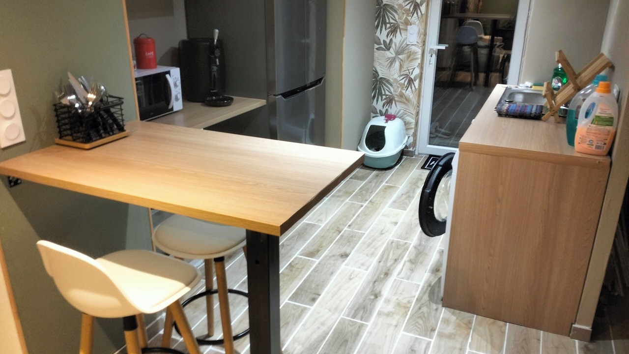 Photo of Kitchen in Saint-Pantaleon-de-Larche